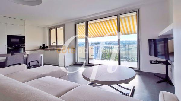 Vente Appartement64 m² - 3 Pièces - SAINT CLOUD (92210)