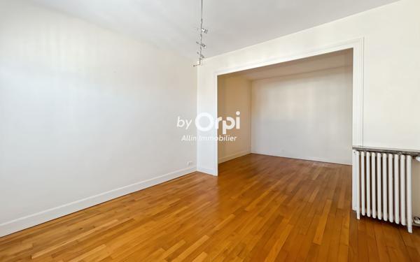 Appartement à vendre    4 pièces • 93 m2 Montluçon