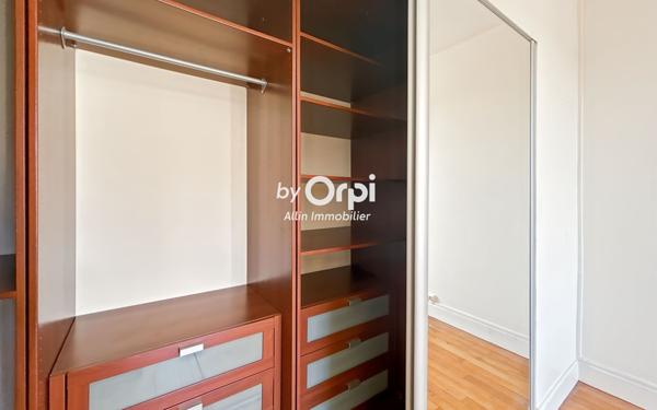 Appartement à vendre    4 pièces • 93 m2 Montluçon