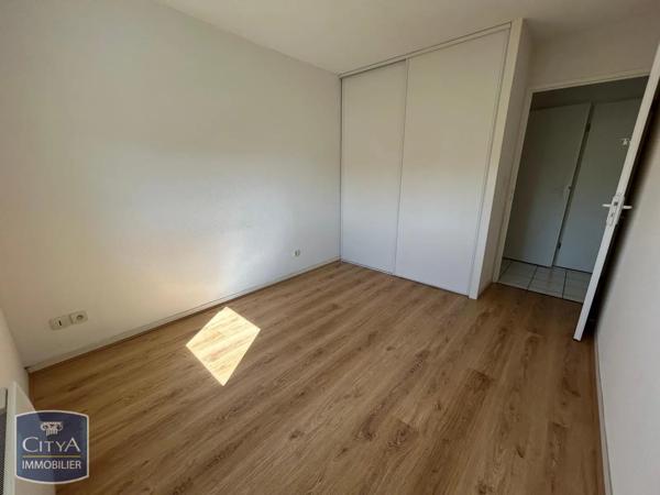 Appartement à louer 2 pièces 54.6m² Marmande (47200)