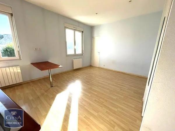 Appartement à louer 1 pièce 24.04m² Saint-Brieuc (22000)