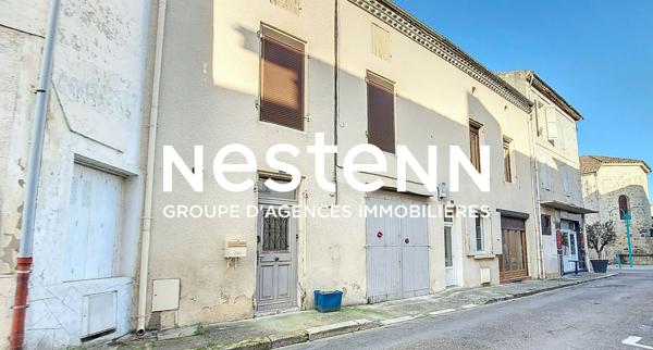 Ensemble immobilier à Lavardac : deux maisons dont une à rénover, garage et cour