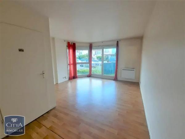 Appartement à louer 1 pièce 27.16m² Rosny-sous-Bois (93110)