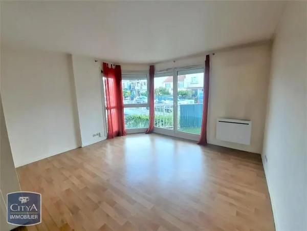 Appartement à louer 1 pièce 27.16m² Rosny-sous-Bois (93110)