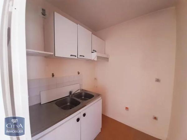 Appartement à louer 1 pièce 27.16m² Rosny-sous-Bois (93110)