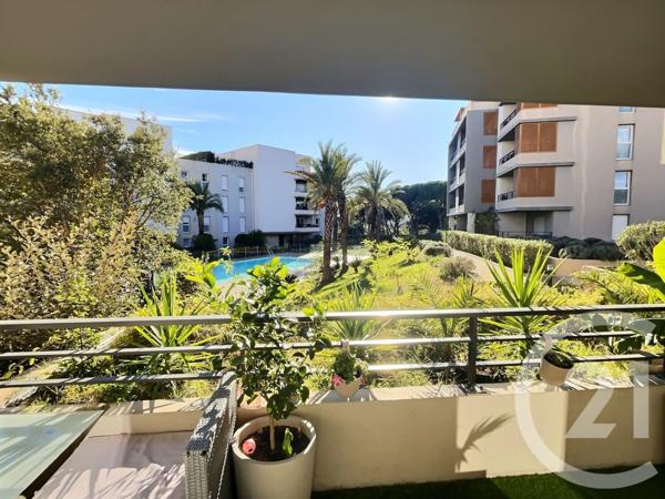 Appartement T3 à vendre  3 pièces - 63,31 m2 FREJUS - 83