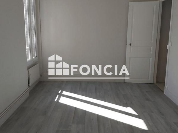 Location Appartement 2 pièces 38.37 m² - 6 RUE DES PETITS PAS Dreux 28100