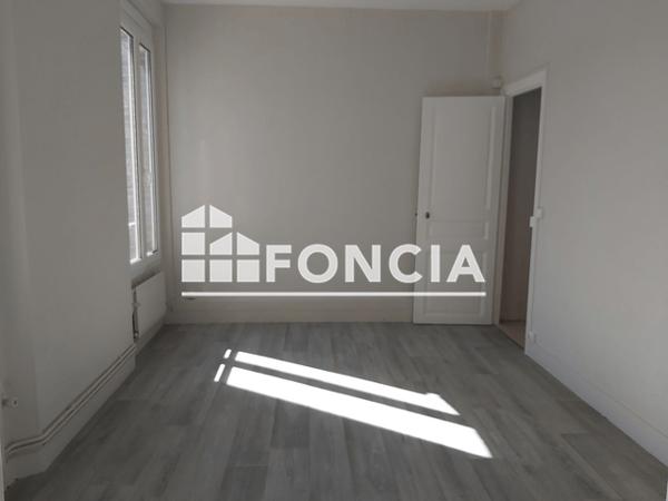 Location Appartement 2 pièces 38.37 m² - 6 RUE DES PETITS PAS Dreux 28100