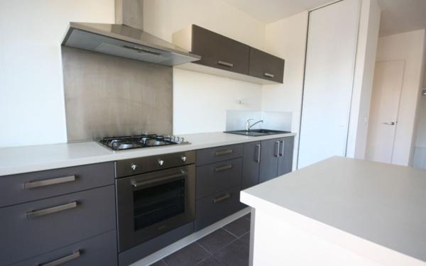 Appartement à vendre    3 pièces •  Lyon 7