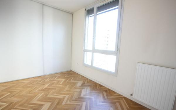 Appartement à vendre    3 pièces •  Lyon 7