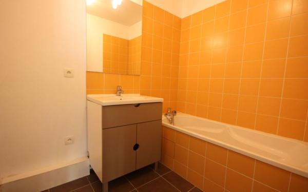 Appartement à vendre    3 pièces •  Lyon 7