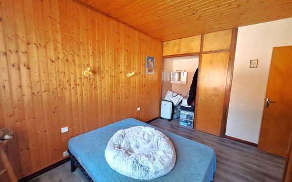 Maison à vendre    6 pièces •  Médis