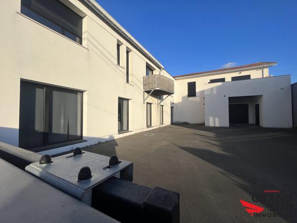 T3 avec terrasse de 35 m² – Dernier étage – Parking – Bègles