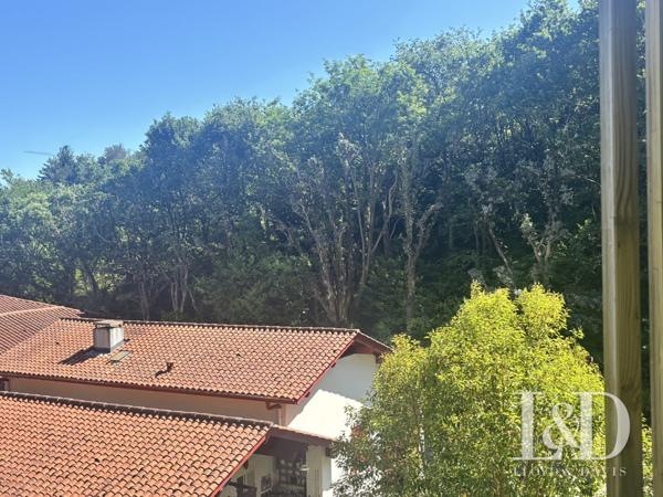 APPARTEMENT AVEC EXTERIEUR ET PLACE DE PARKING