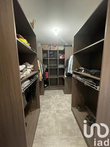 Maison à vendre 7 pièces 207 m² Vallon-Pont-d'Arc