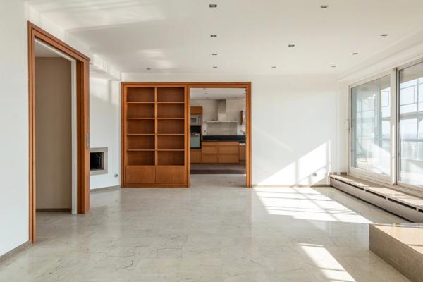 Saint-Didier-au-Mont-d'Or - Appartement d'exception de 248,89 m² - Piscine - Tennis - Garage double - Terrasses - 5 Chambres