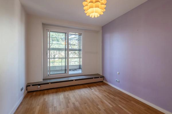 Saint-Didier-au-Mont-d'Or - Appartement d'exception de 248,89 m² - Piscine - Tennis - Garage double - Terrasses - 5 Chambres
