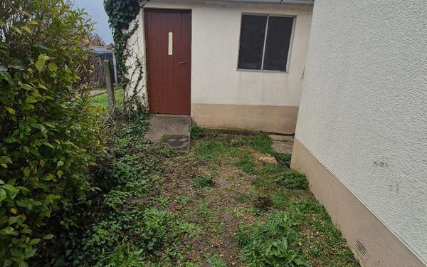 Maison à vendre    3 pièces • 76 m2 Ormes