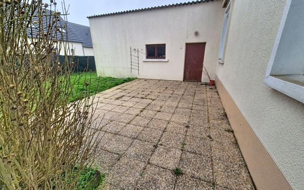 Maison à vendre    3 pièces • 76 m2 Ormes