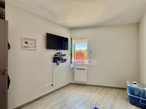 VILLENEUVE-LÈS-MAGUELONE(34), À VENDRE MAISON RÉNOVÉE P4, SURFACE HABITABLE 75 m2, TERRASSE 15 m2, PROCHE COMMODITÉS