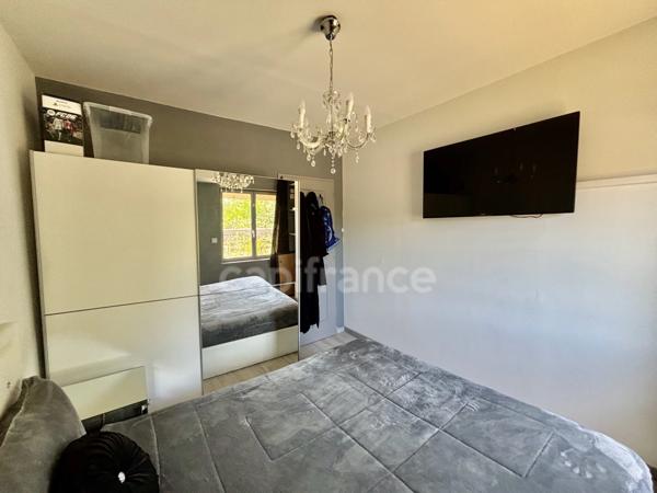 VILLENEUVE-LÈS-MAGUELONE(34), À VENDRE MAISON RÉNOVÉE P4, SURFACE HABITABLE 75 m2, TERRASSE 15 m2, PROCHE COMMODITÉS