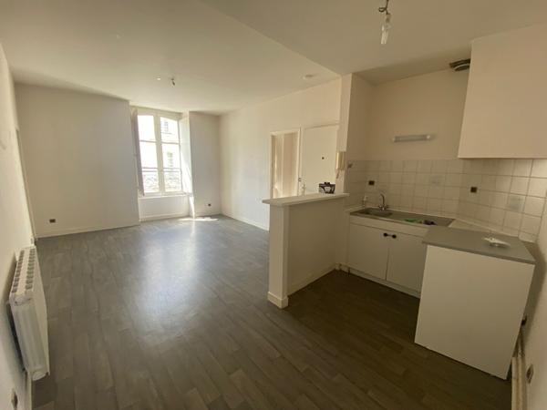 APPARTEMENT T2bis LAVAL