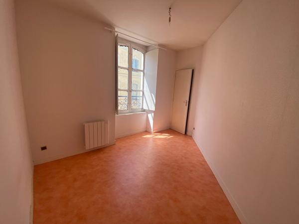 APPARTEMENT T2bis LAVAL