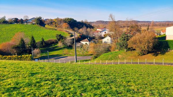 Guiche (64520) Guiche - Terrain constructible avec vue dégagée
