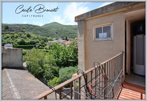 Appartement à rénover, 3 pièces, avec cave et balcon , Céret ( 66400)