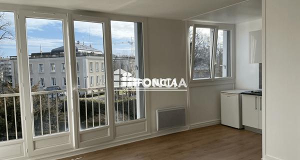 Location Studio 30.37 m² - Le Plessis-trévise 94420