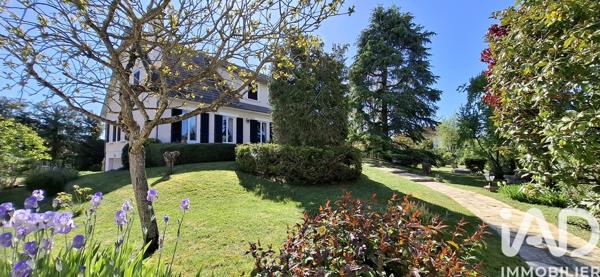Maison à vendre 11 pièces 324 m² Villeneuve-sur-Yonne