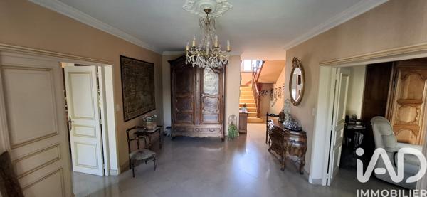 Maison à vendre 11 pièces 324 m² Villeneuve-sur-Yonne
