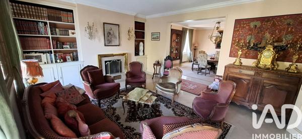 Maison à vendre 11 pièces 324 m² Villeneuve-sur-Yonne