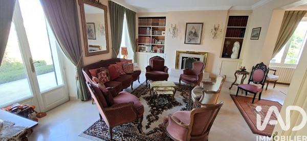 Maison à vendre 11 pièces 324 m² Villeneuve-sur-Yonne