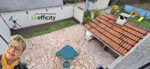 Maison
         5 pièces
        - 100 m² Exclusivité 299 000 € *