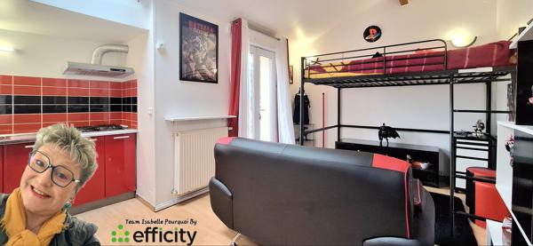 Maison
         5 pièces
        - 100 m² Exclusivité 299 000 € *