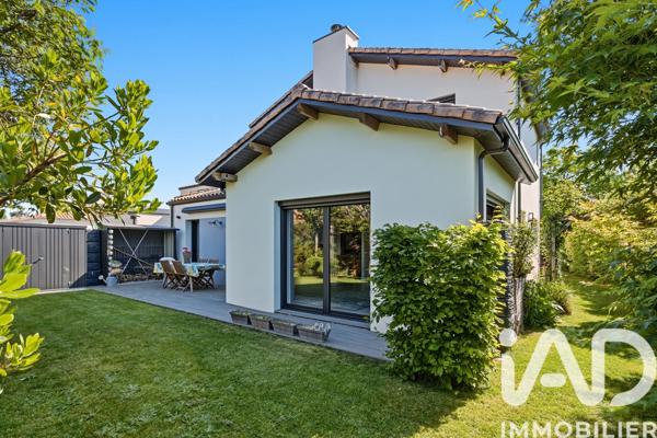 Maison à vendre 6 pièces 165 m² Gorges