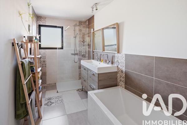 Maison à vendre 6 pièces 165 m² Gorges