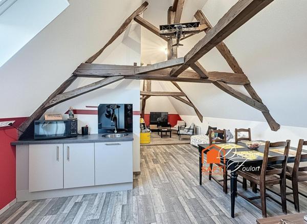 Maison d’habitation familiale avec dépendances et piscine