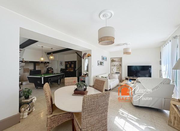 Maison d’habitation familiale avec dépendances et piscine