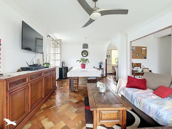 Maison 223 650 € Périgueux 7 p 160 m² DPE D
