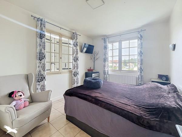 Maison 223 650 € Périgueux 7 p 160 m² DPE D