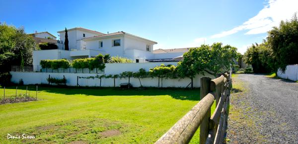 Boucau (64340) Maison Boucau récente et moderne 4 chambres garage piscine 165m2