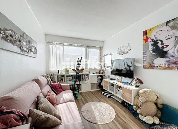 Appartement
         4 pièces
        - 76 m² Exclusivité 290 000 € *