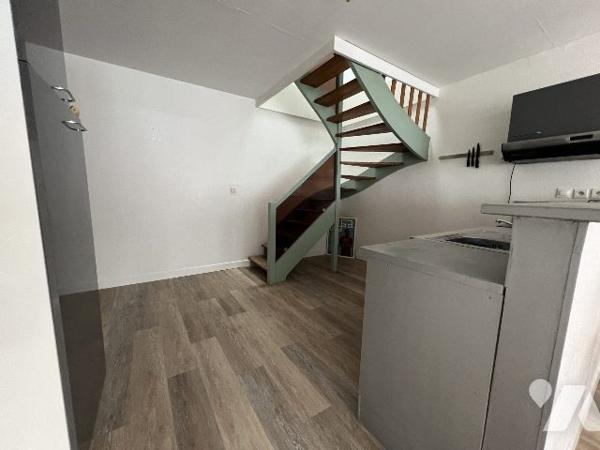 MAISON DE BOURG A VENDRE