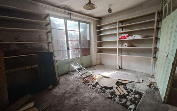 Maison à vendre    7 pièces •  Clamensane