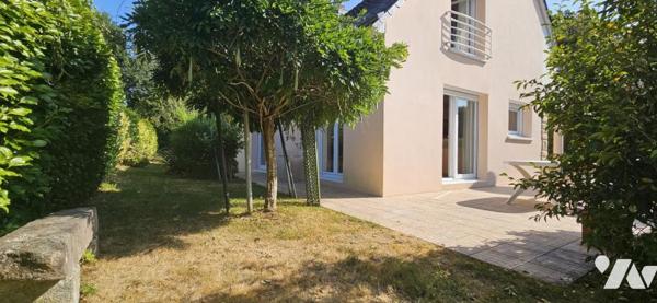 Maison 4 chambres – Vie de plain-pied – Garage et jardin – Quimper