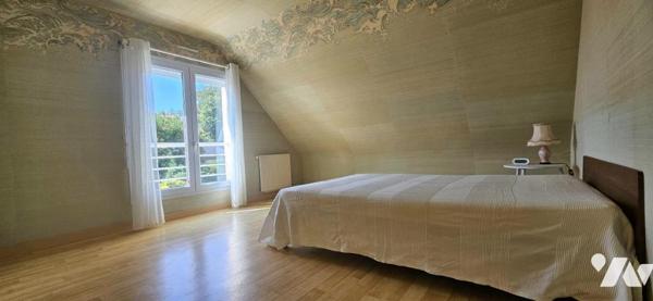 Maison 4 chambres – Vie de plain-pied – Garage et jardin – Quimper