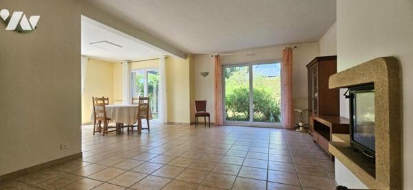 Maison 4 chambres – Vie de plain-pied – Garage et jardin – Quimper