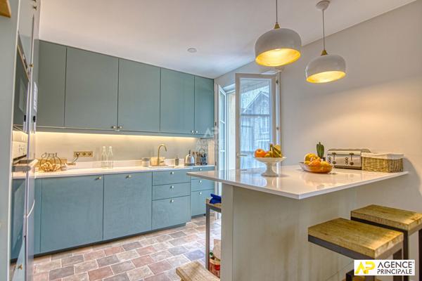 Le Chesnay Plateau Saint-Antoine Appartement duplex 5 pièces "esprit maison " 153.05m² au sol avec cave et parking €949 000 ** - Référence 25778